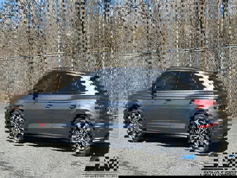 Used 2020 Audi SQ5 Prestige image 10