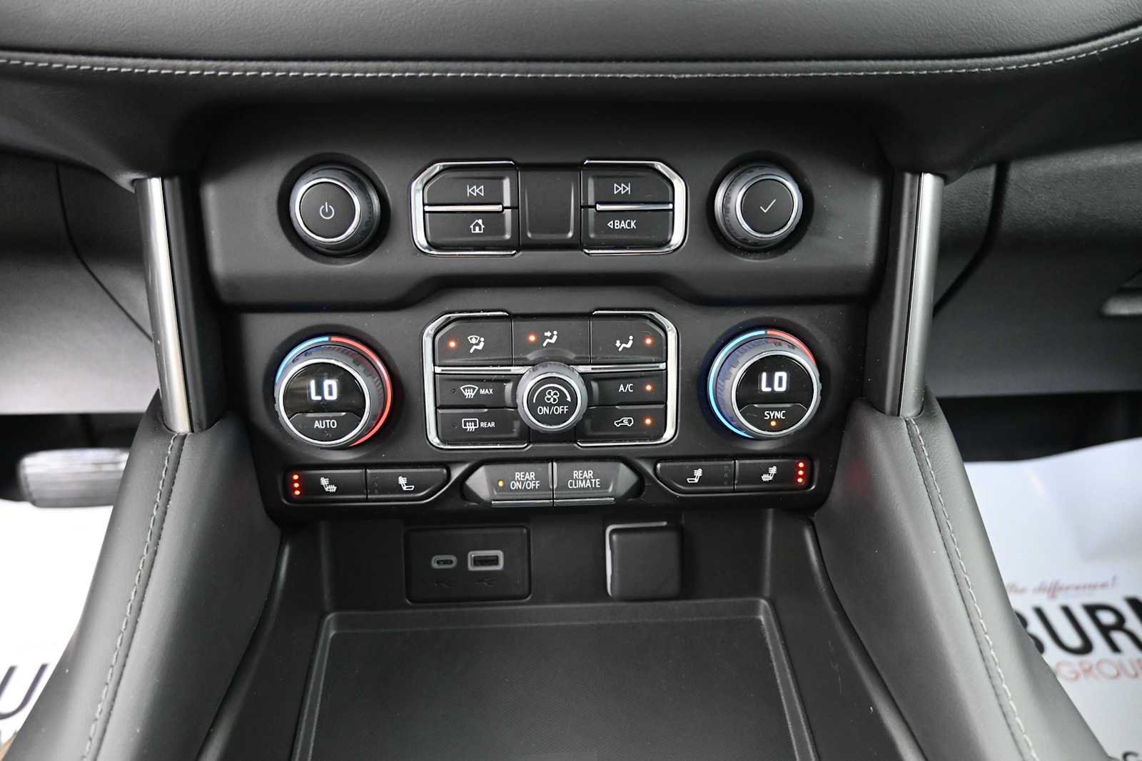 Used 2024 Chevrolet Tahoe LT w/ Luxury Package AWD/4WD image 9