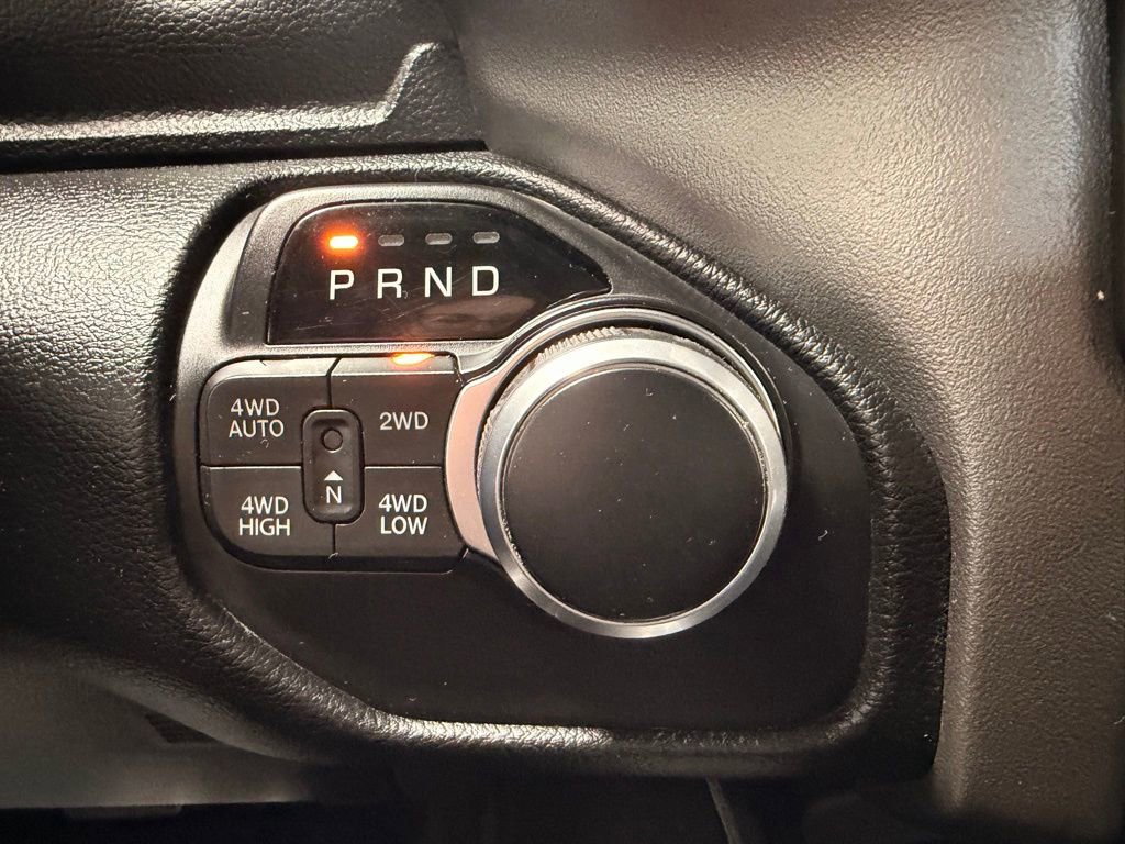 Used 2019 RAM 1500 Big Horn AWD/4WD image 34