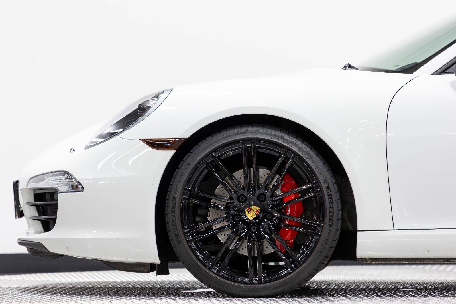 Used 2016 Porsche 911 Carrera S RWD image 20