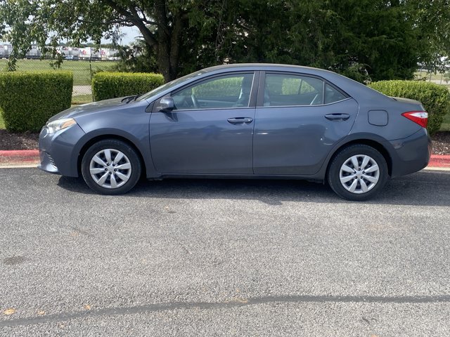 Used 2014 Toyota Corolla LE FWD image 7