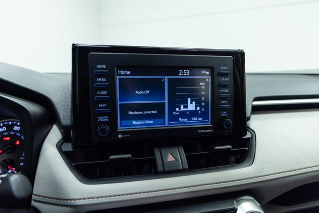 Used 2022 Toyota RAV4 XLE FWD image 16