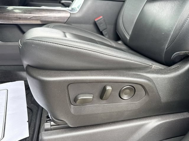 Used 2024 Chevrolet Silverado 2500 LTZ w/ LTZ Plus Package AWD/4WD image 12