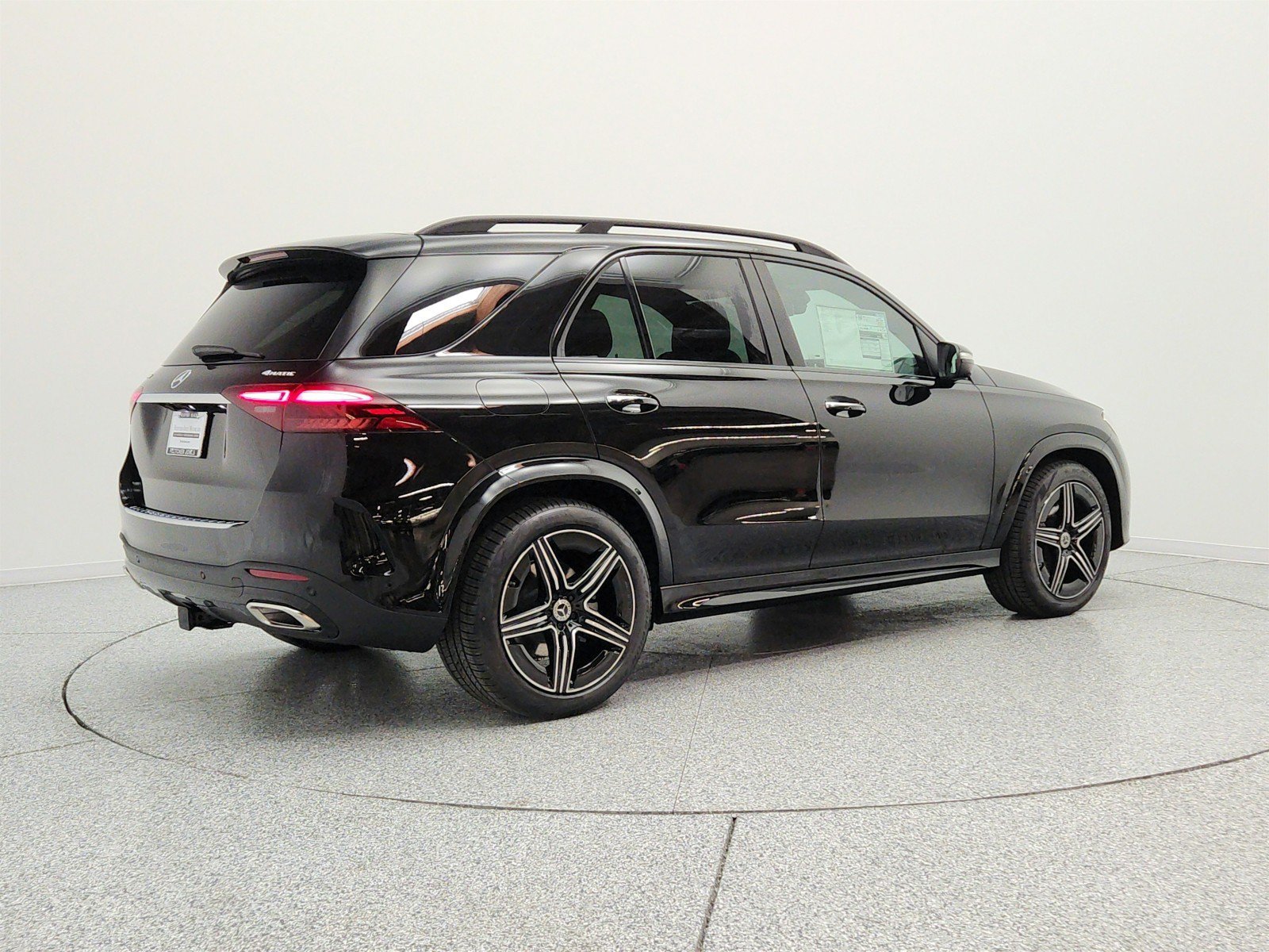 New 2026 Mercedes-Benz GLE 580 4MATIC image 5