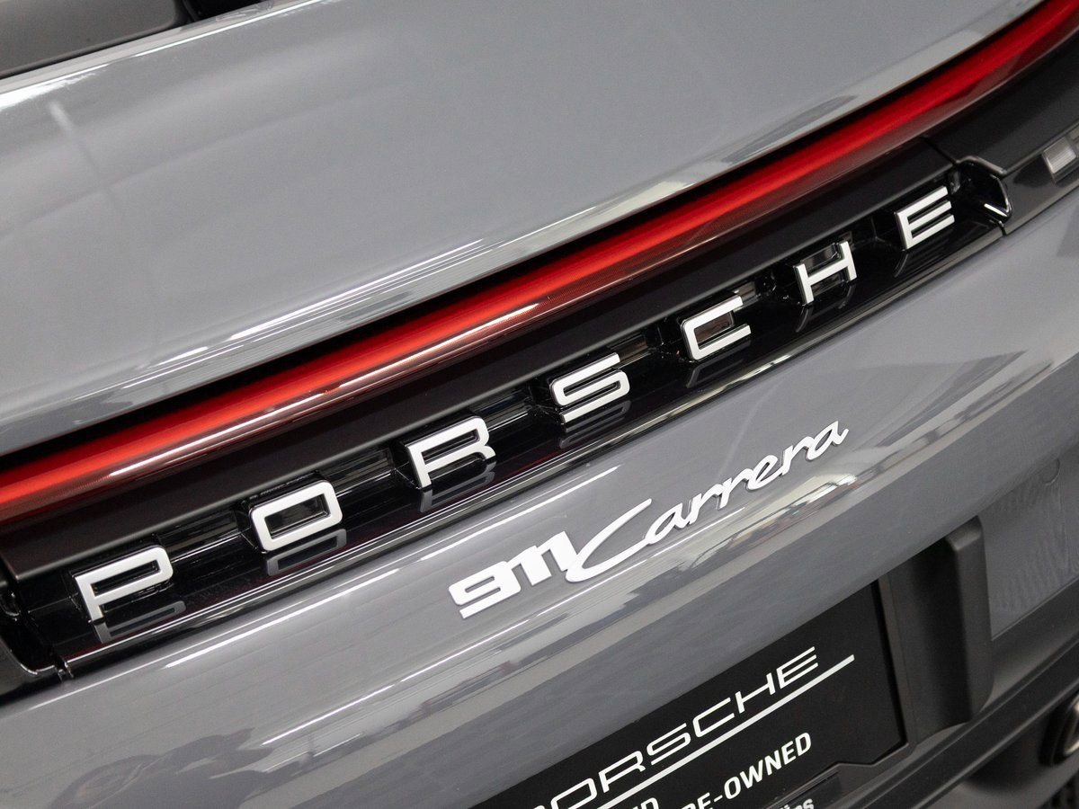 Certified 2025 Porsche 911 Carrera image 13