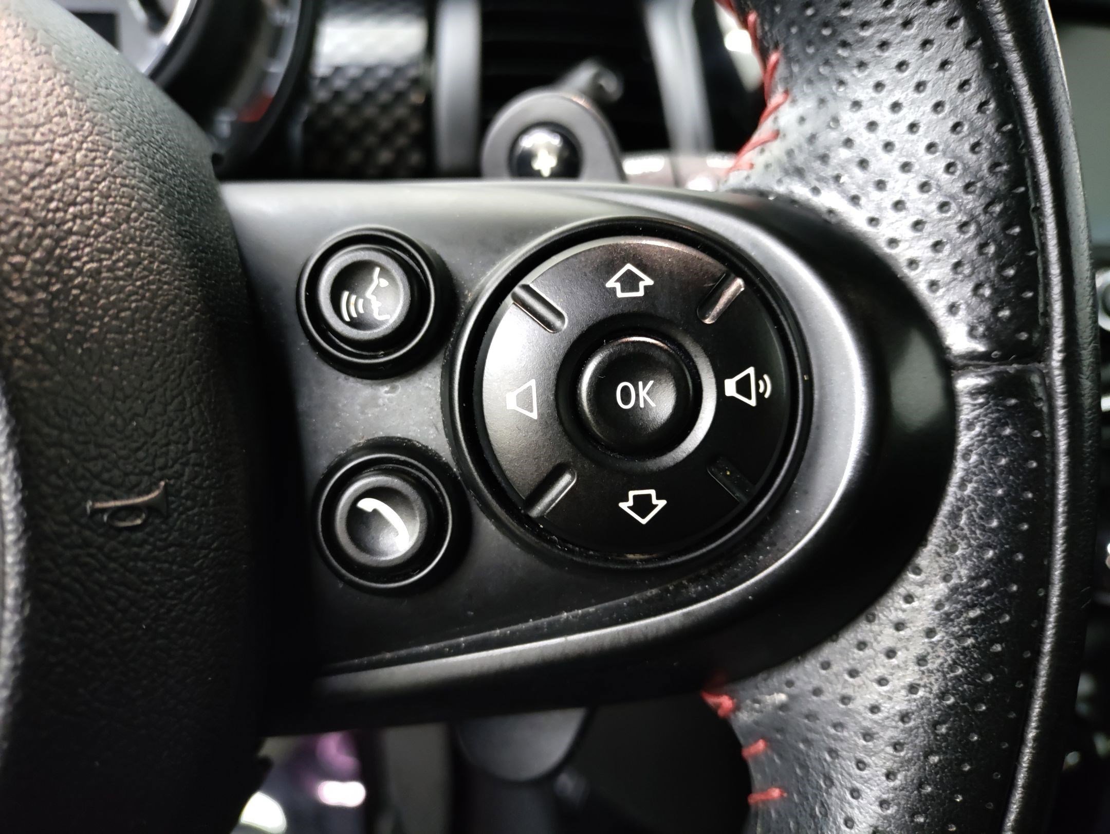 Certified 2020 MINI Cooper S image 15