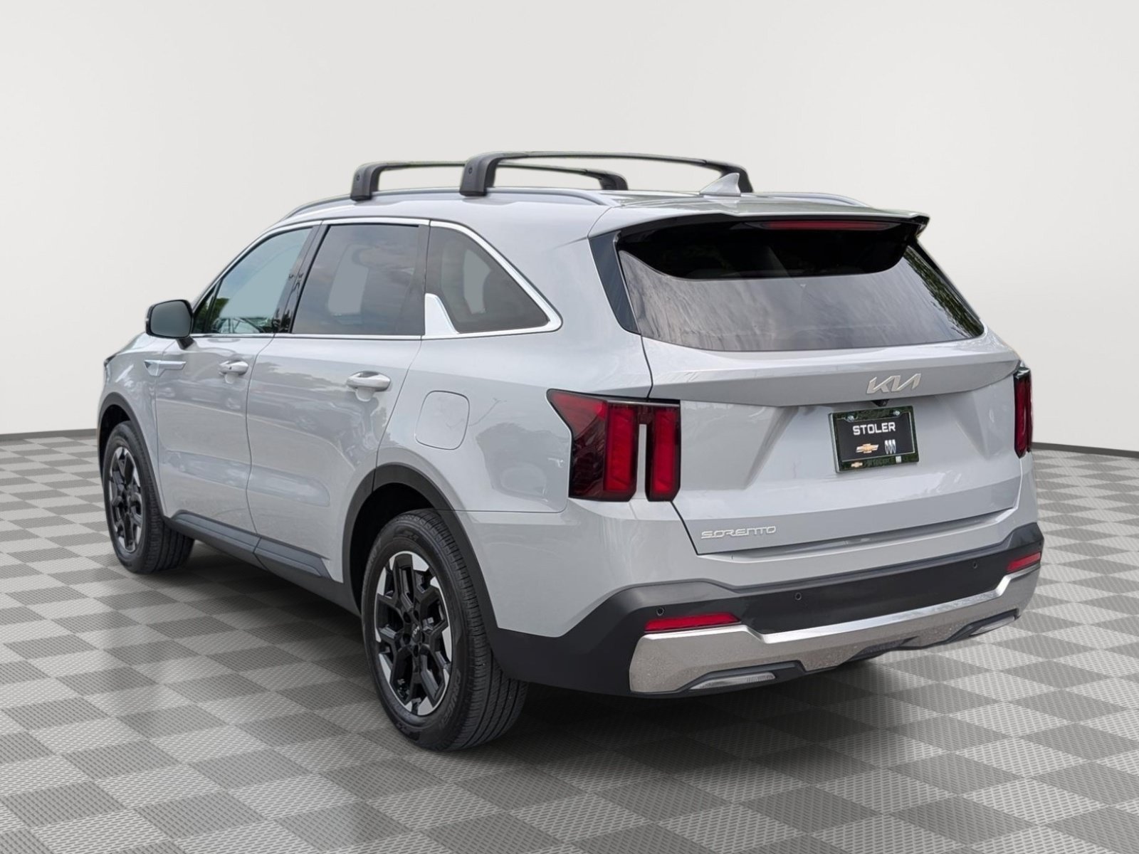 Used 2024 Kia Sorento S FWD image 3