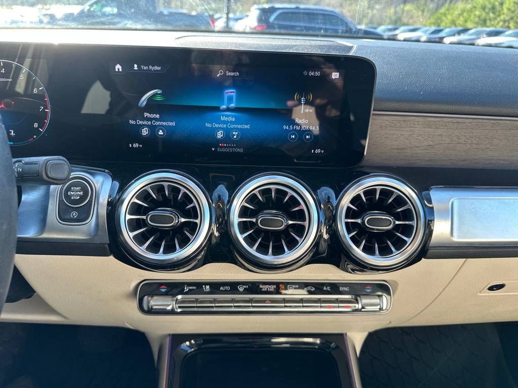 Certified 2023 Mercedes-Benz GLB 250 image 6