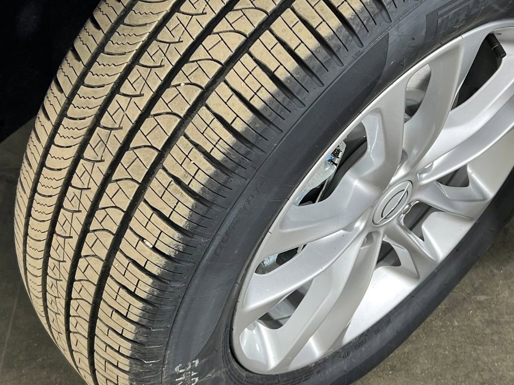 New 2026 Chrysler Pacifica Select image 40