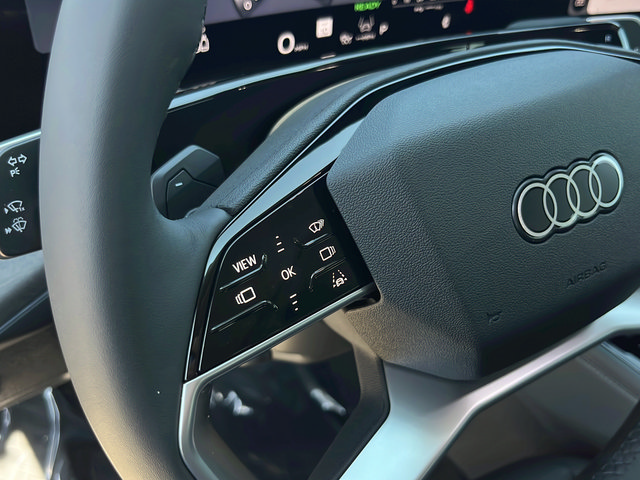 New 2026 Audi Q3 quattro 2.0T AWD/4WD image 23