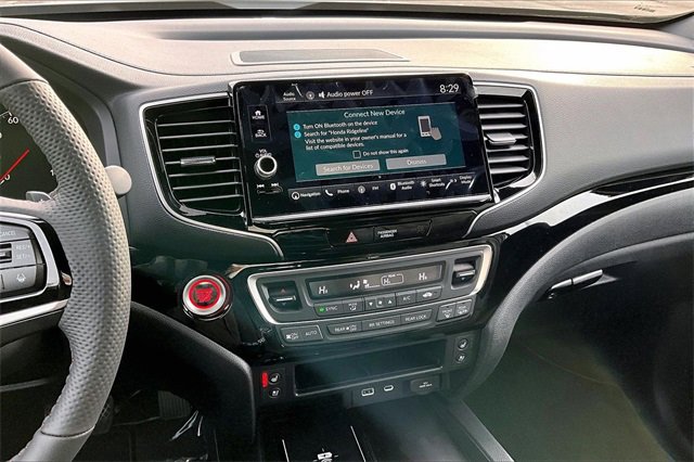 New 2026 Honda Ridgeline Black Edition image 6