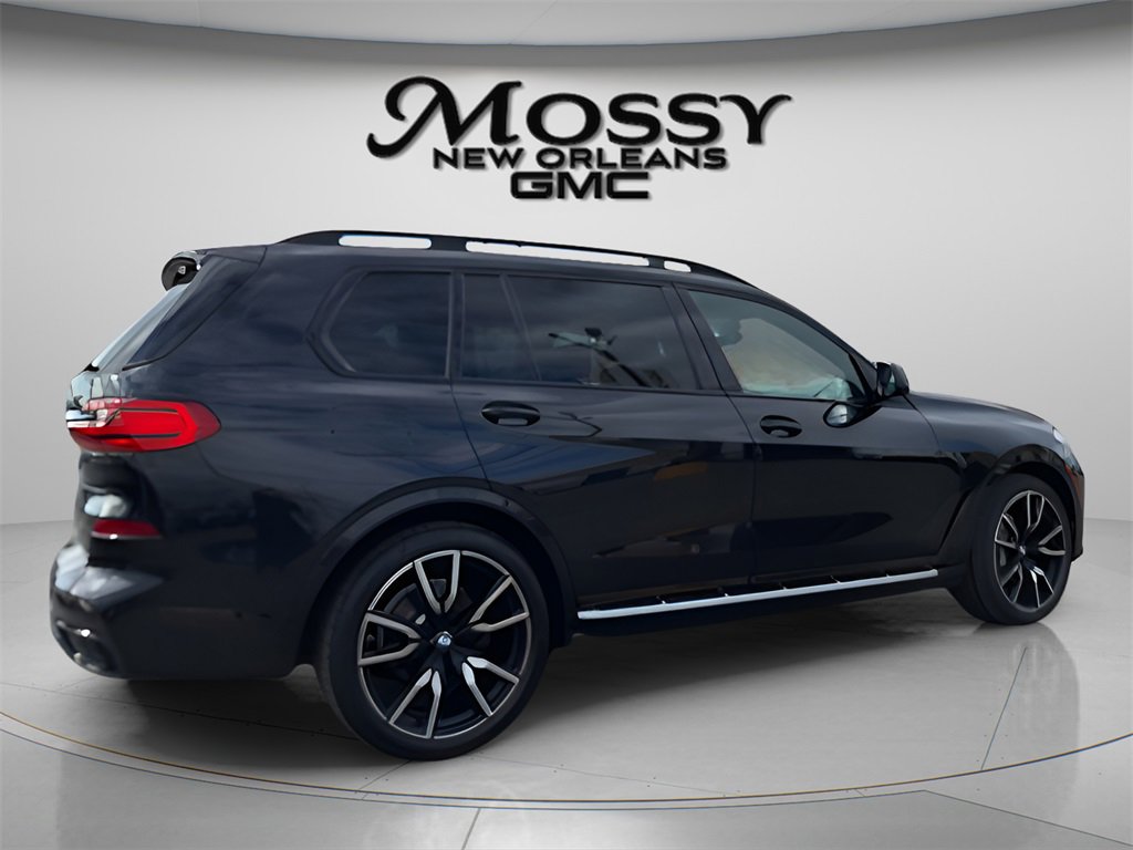 Used 2021 BMW X7 xDrive40i w/ M Sport Package image 5