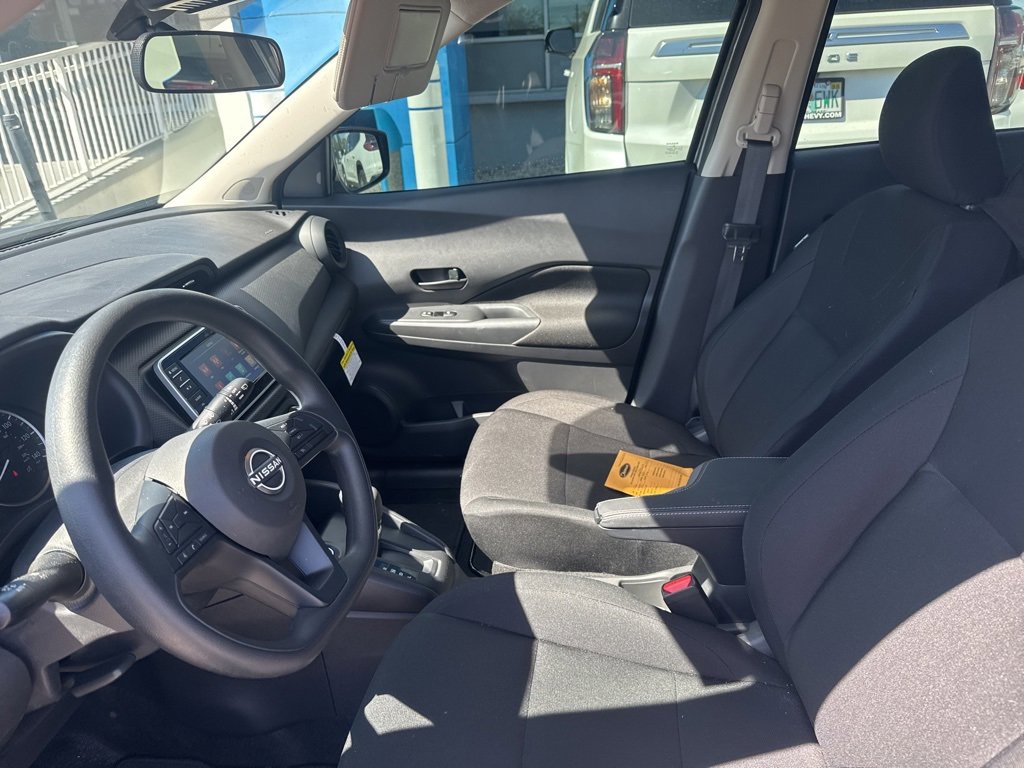 Used 2024 Nissan Kicks S image 12