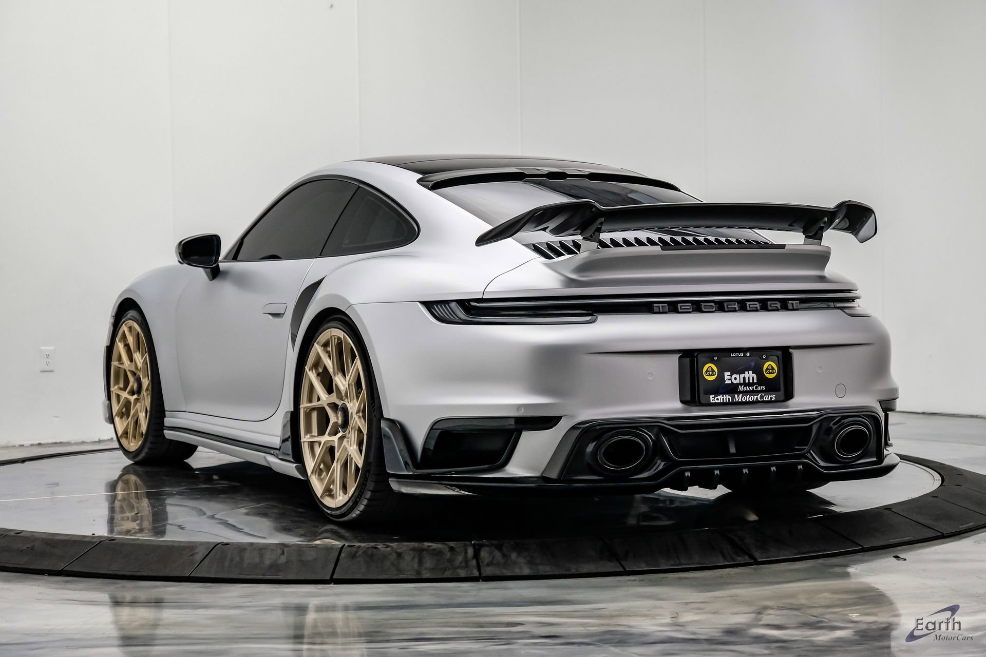 Used 2021 Porsche 911 Turbo S image 12