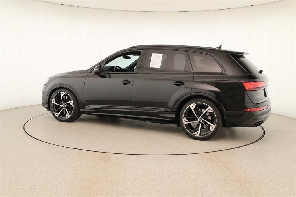 Certified 2023 Audi SQ7 Prestige image 3