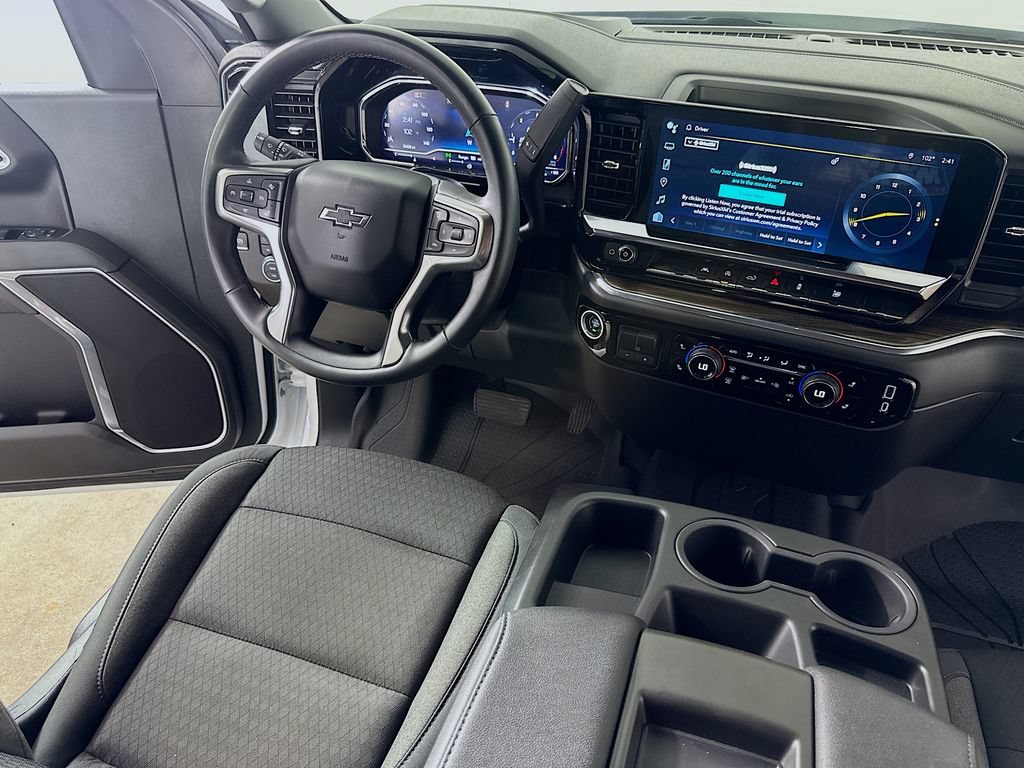 Used 2024 Chevrolet Silverado 1500 RST w/ Max Trailering Package AWD/4WD image 17