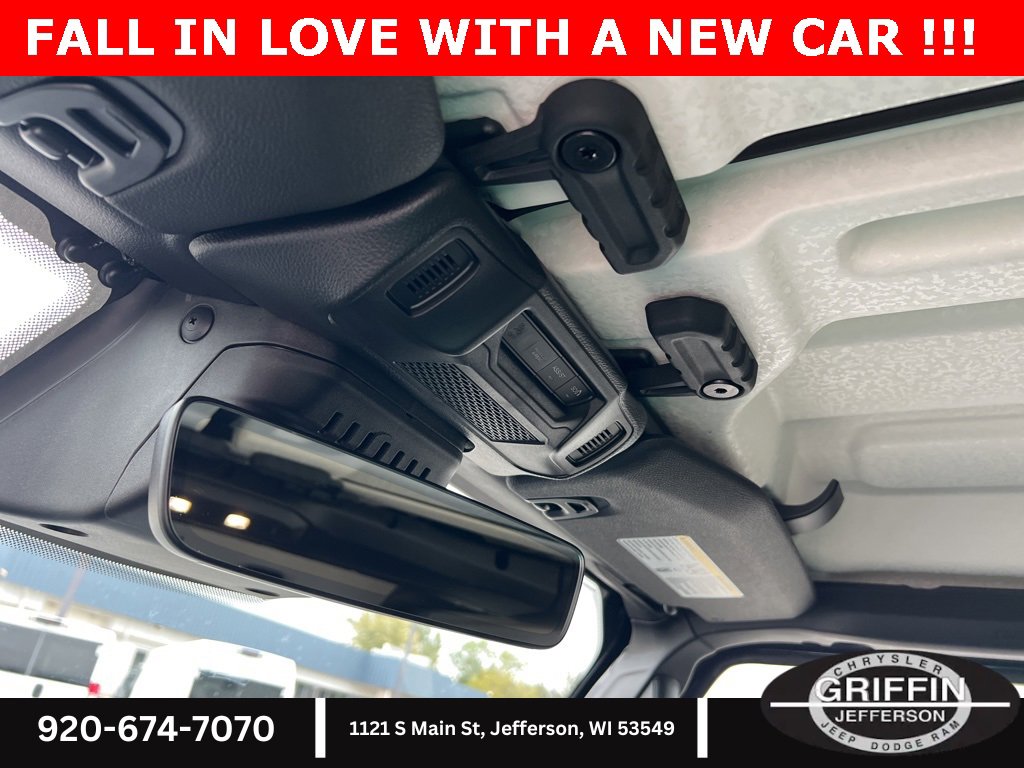 New 2026 Jeep Wrangler Rubicon w/ Technology Group image 24