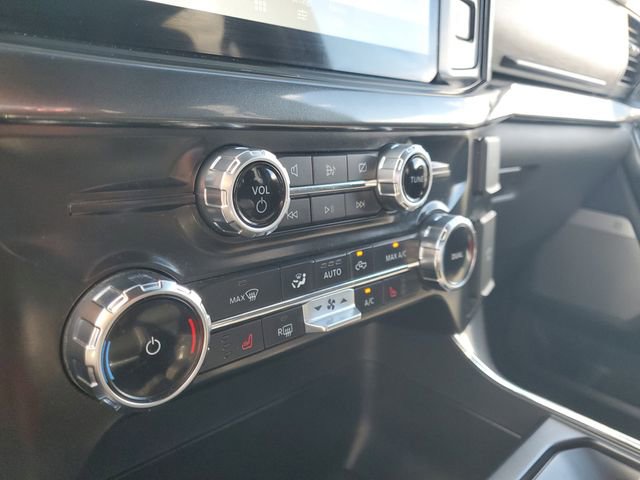 Certified 2022 Ford F150 XLT w/ Equipment Group 302A High image 27