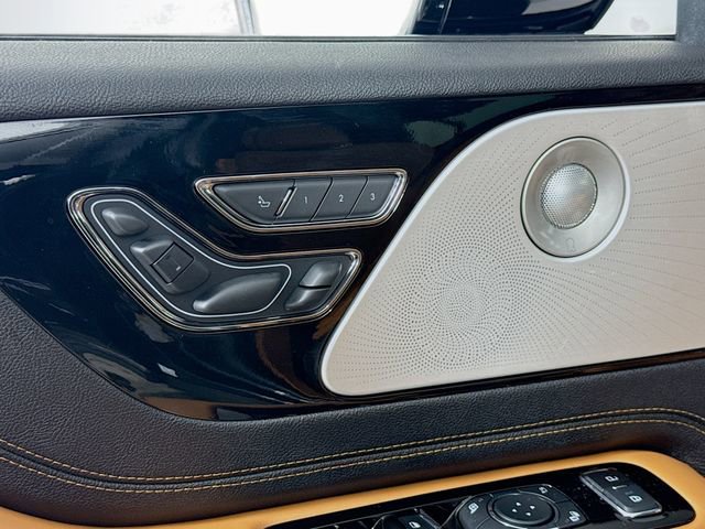 Used 2023 Lincoln Aviator Black Label w/ Dynamic Handling Package image 19