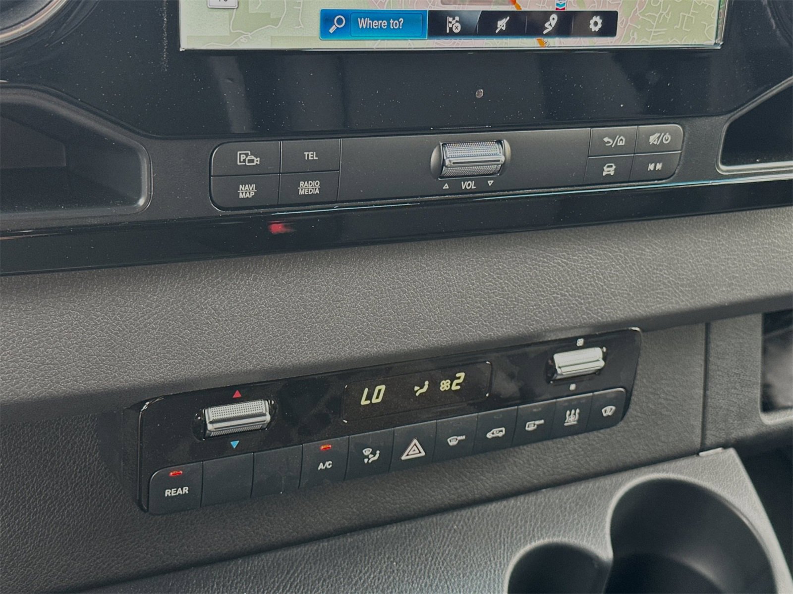 Used 2024 Mercedes-Benz Sprinter 2500 image 23