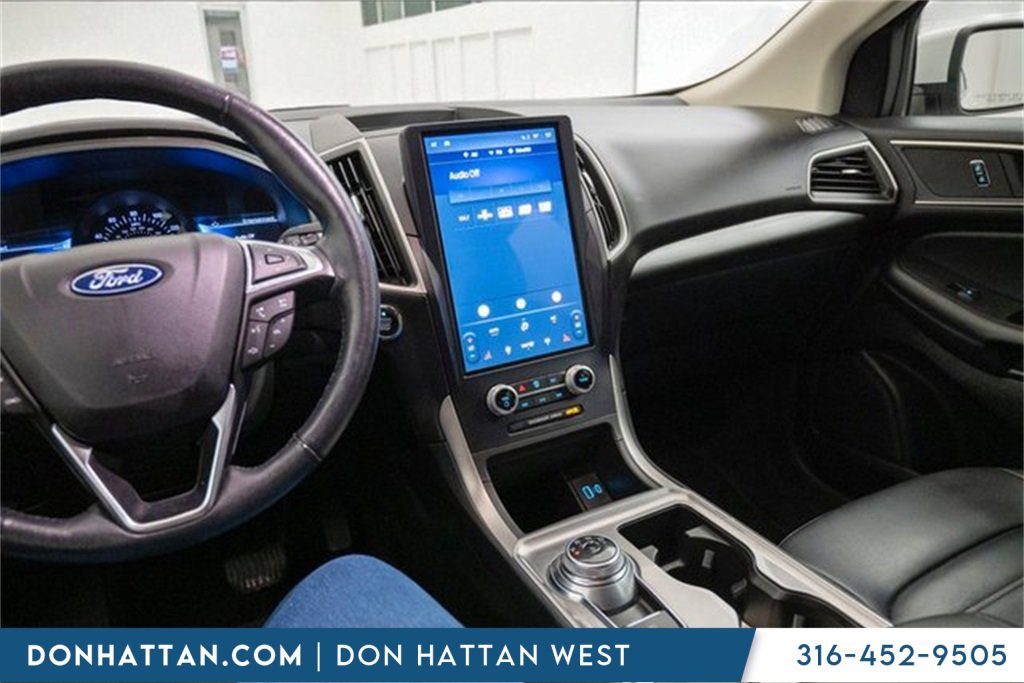 Used 2023 Ford Edge SEL image 19
