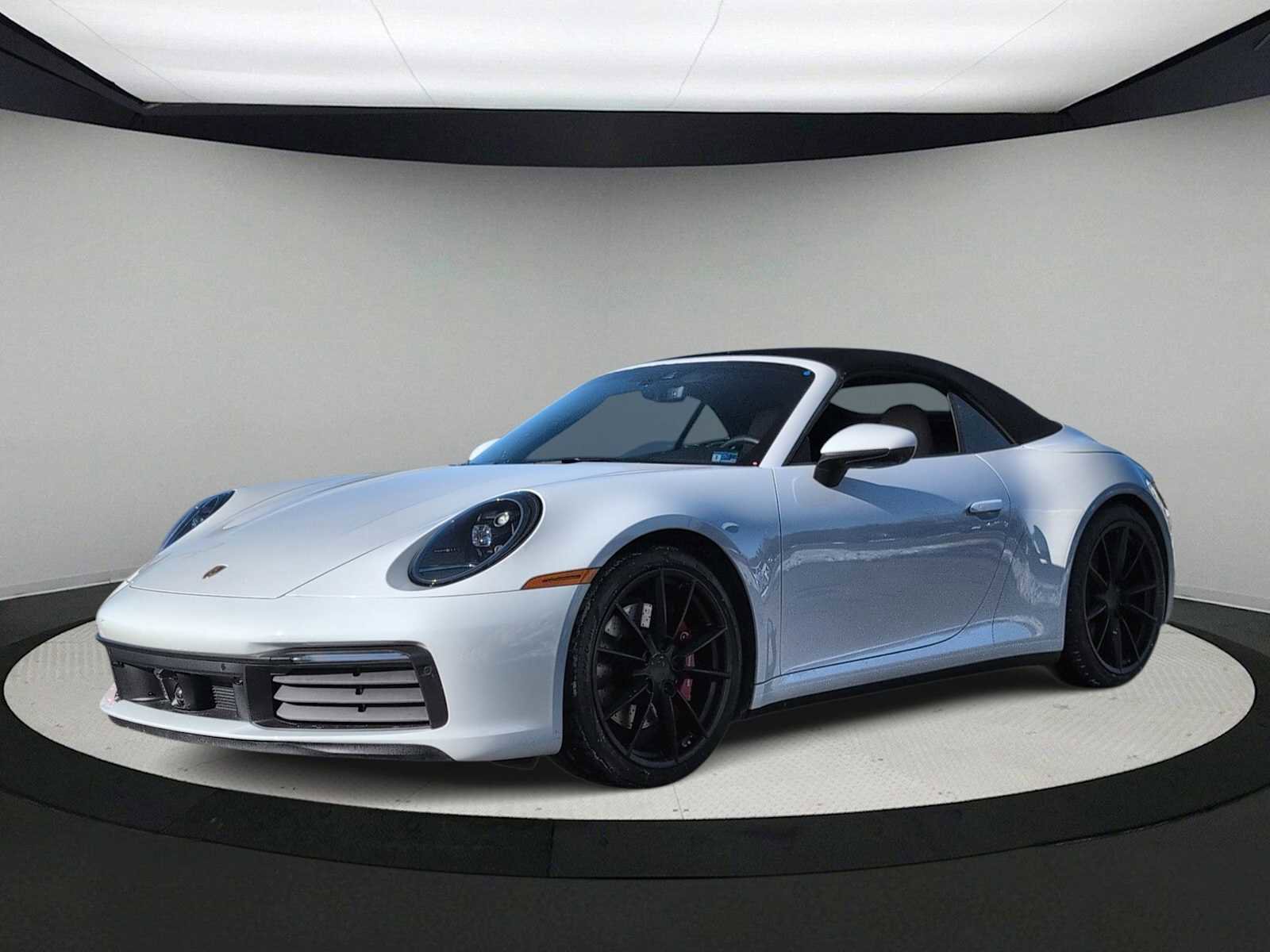 Used 2020 Porsche 911 Carrera S image 4