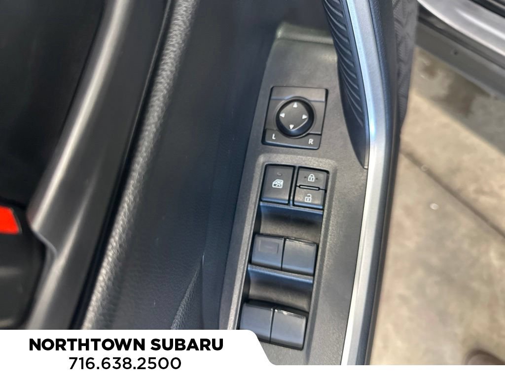 Used 2023 Toyota RAV4 LE AWD/4WD image 25