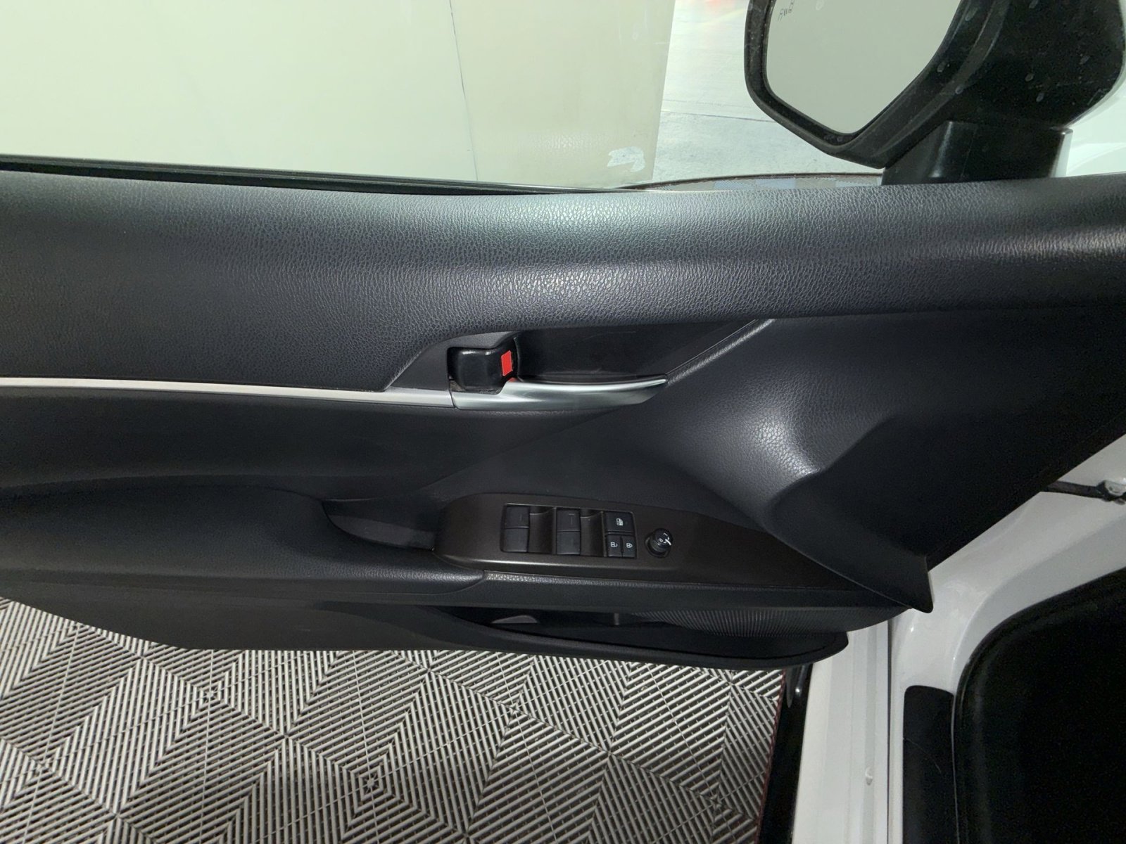 Used 2021 Toyota Camry TRD w/ TRD Package w/JBL Audio FWD image 12