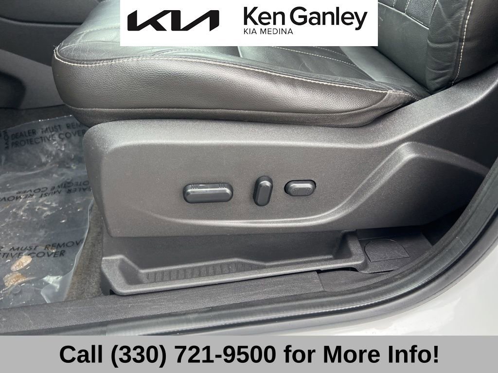 Used 2013 Ford Escape Titanium w/ Parking Technology Pkg image 28