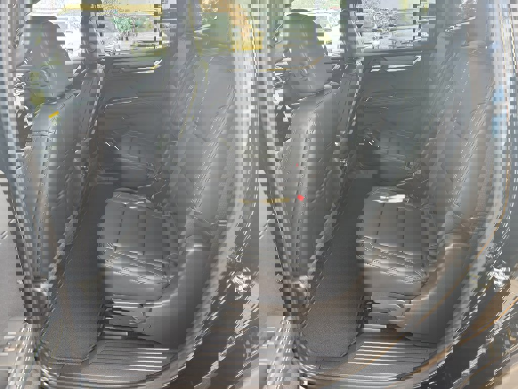 New 2026 GMC Acadia Elevation w/ Elevation Premium Package image 18