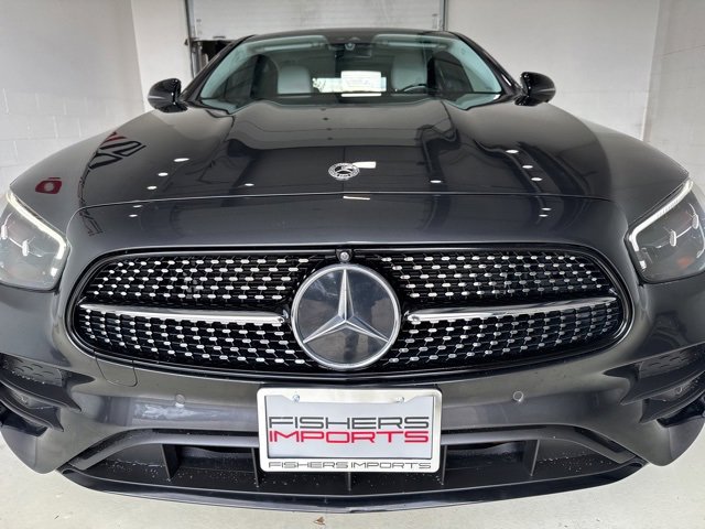 Used 2022 Mercedes-Benz E 350 4MATIC Sedan w/ AMG Line Exterior image 2
