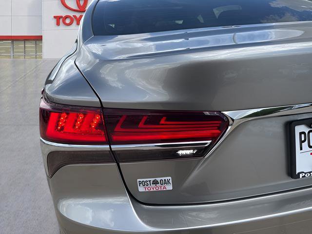 Used 2018 Lexus LS 500 w/ Interior Upgrade Package image 19