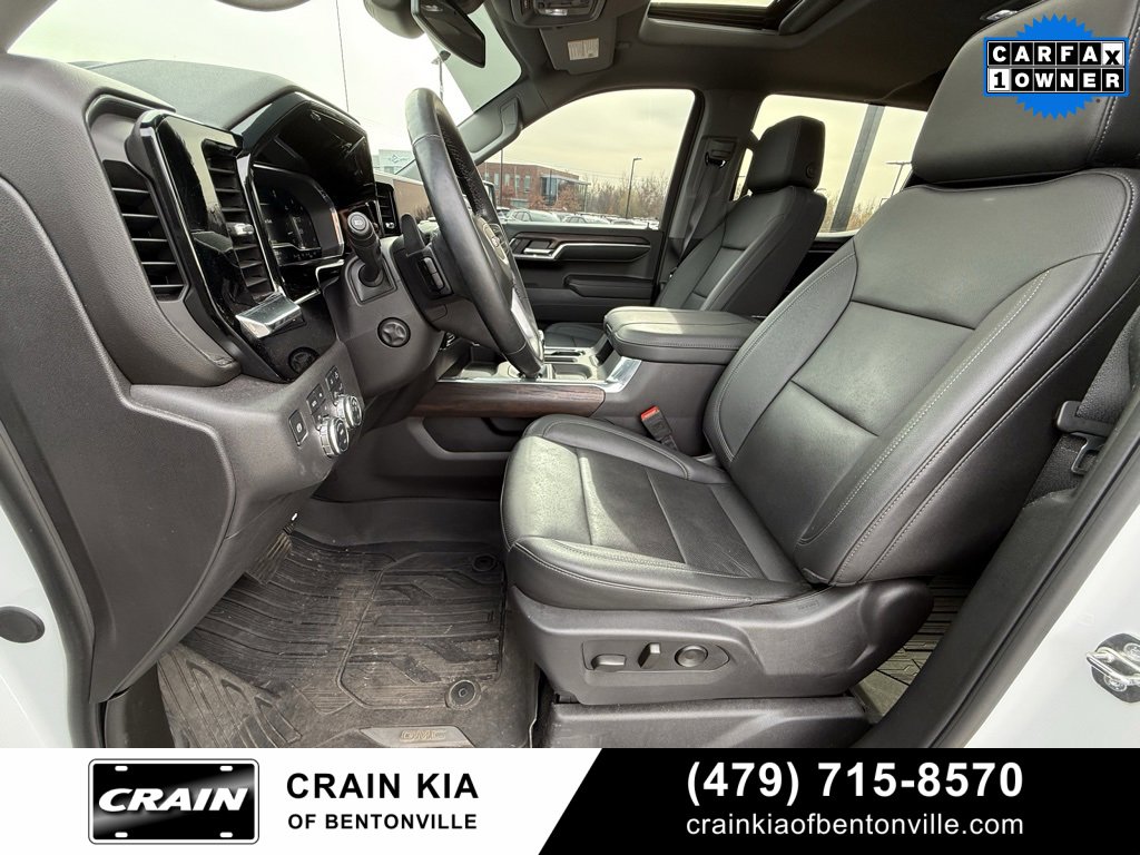 Used 2024 GMC Sierra 1500 SLT w/ SLT Premium Plus Package image 22