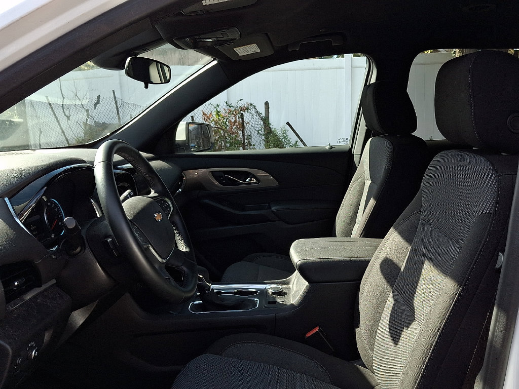 Used 2023 Chevrolet Traverse LT AWD/4WD image 14