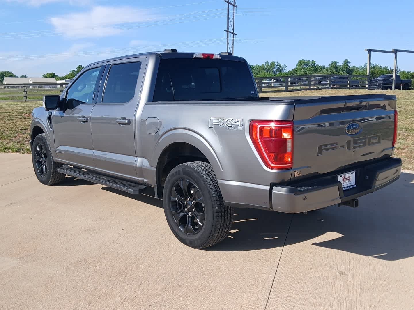 Used 2022 Ford F150 XLT w/ Equipment Group 302A High AWD/4WD image 5