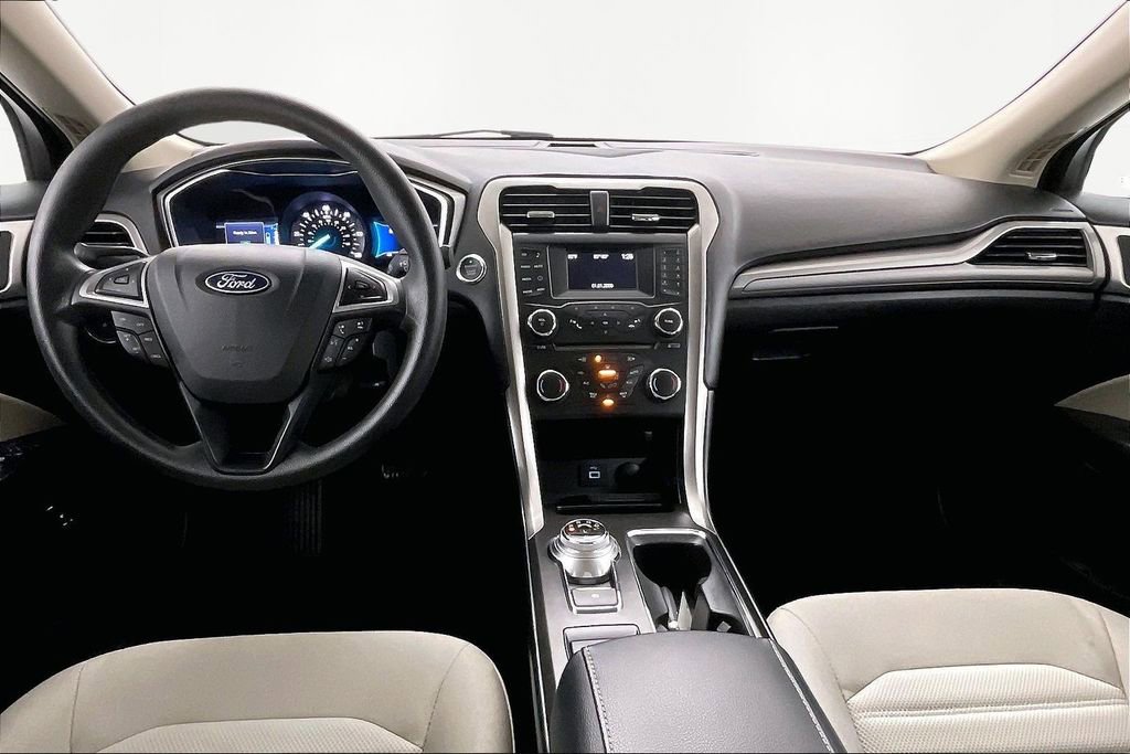 Used 2018 Ford Fusion S image 7