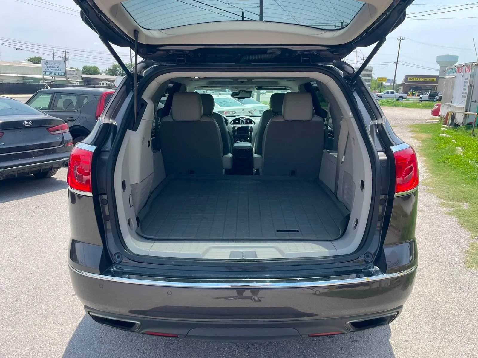 Used 2015 Buick Enclave Leather FWD image 6