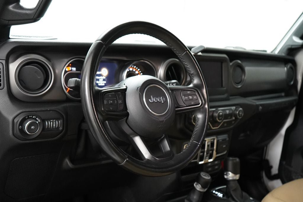 Used 2021 Jeep Wrangler Unlimited Sport AWD/4WD image 13