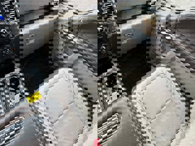 Used 2020 Ford F150 Limited w/ Trailer Tow Package image 15