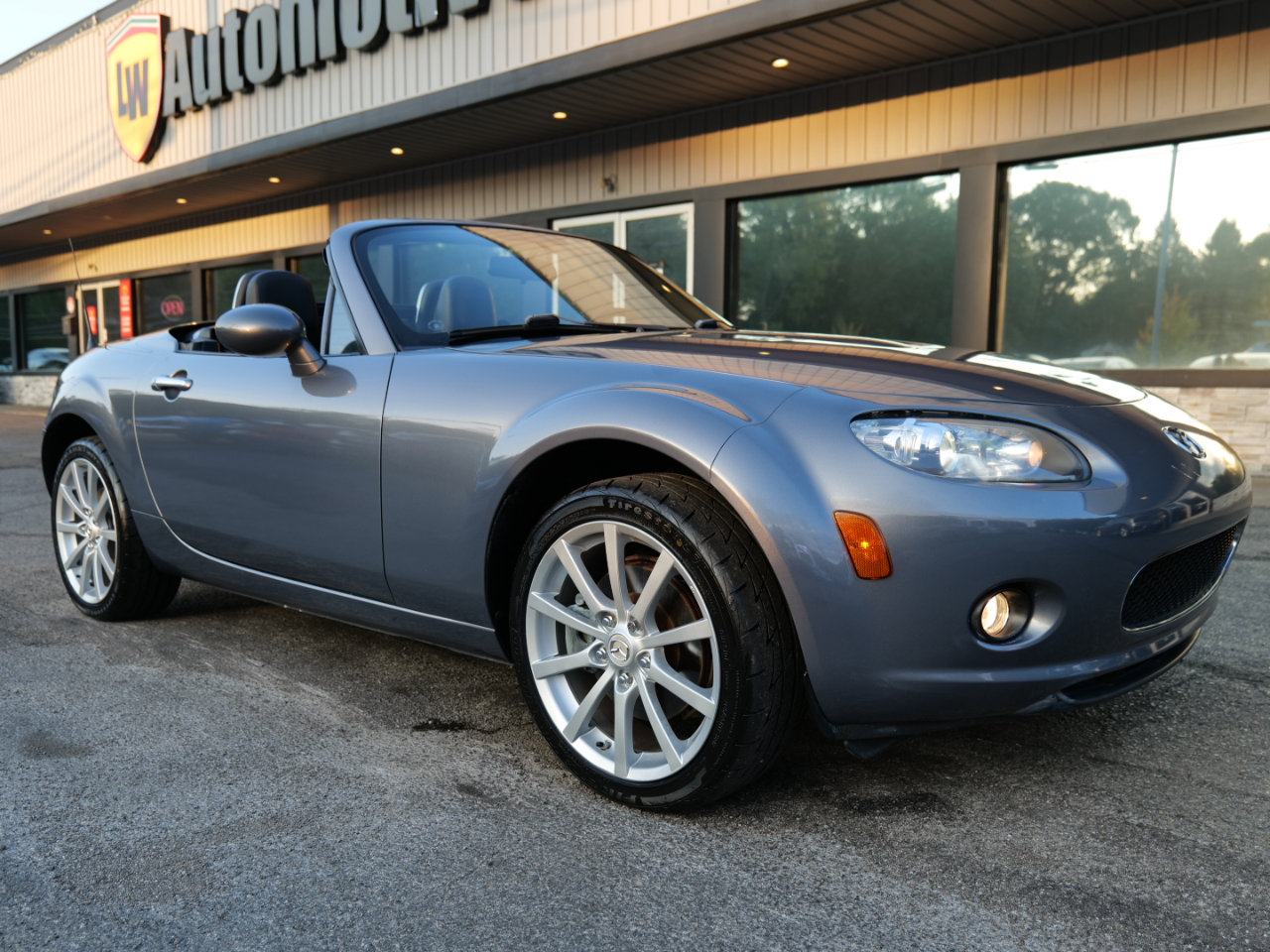 Used 2008 MAZDA MX-5 Miata Grand Touring w/ Premium Pkg image 84