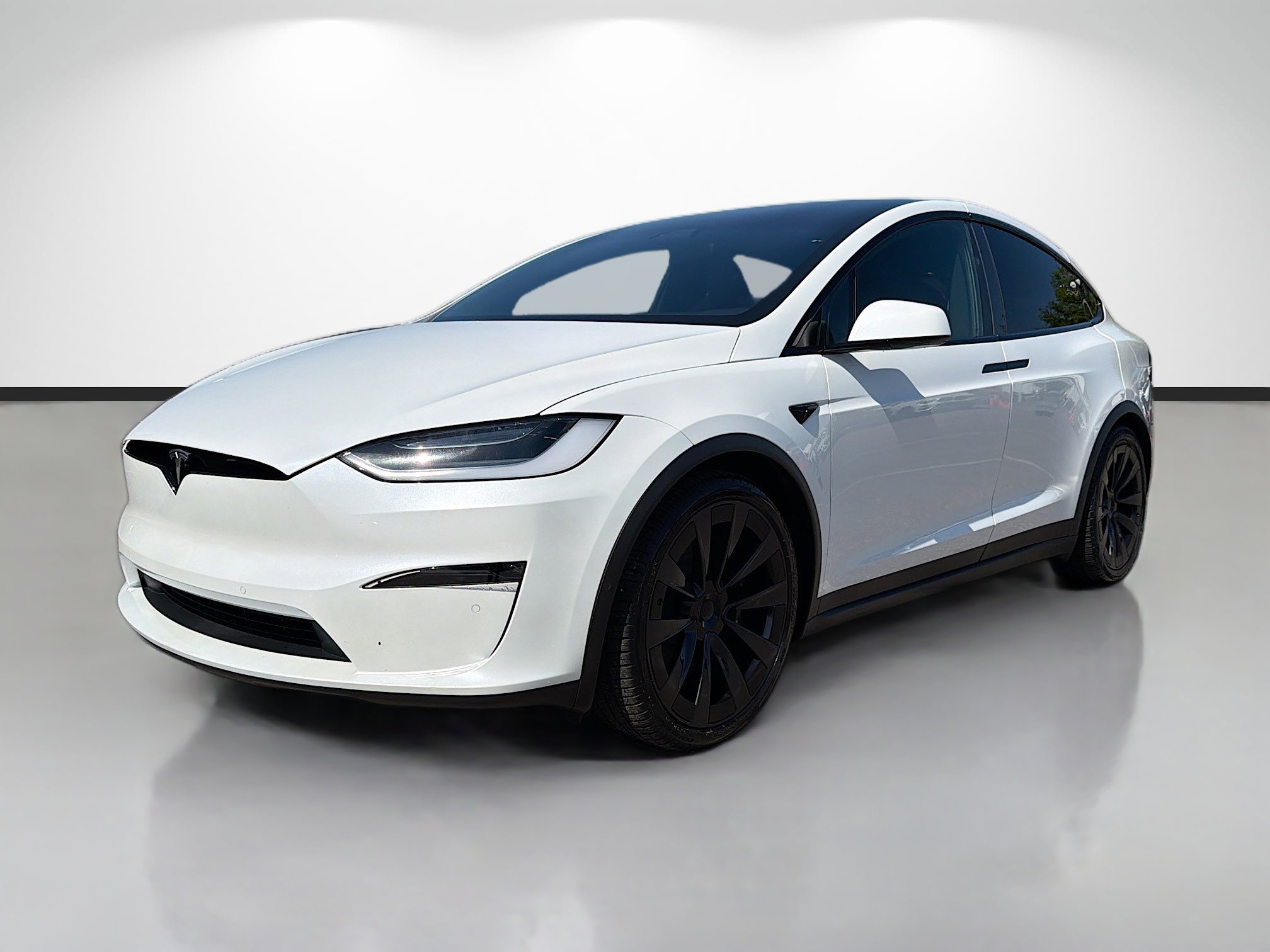 Used 2022 Tesla Model X image 7