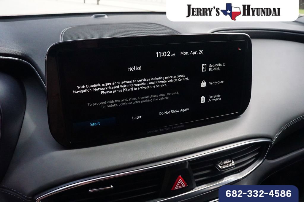 Used 2023 Hyundai Santa Fe SEL w/ Premium Package image 12