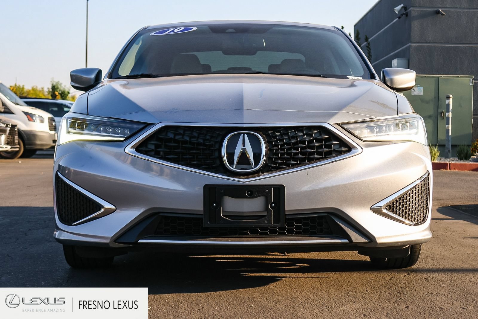 Used 2019 Acura ILX w/ Premium Package FWD image 2