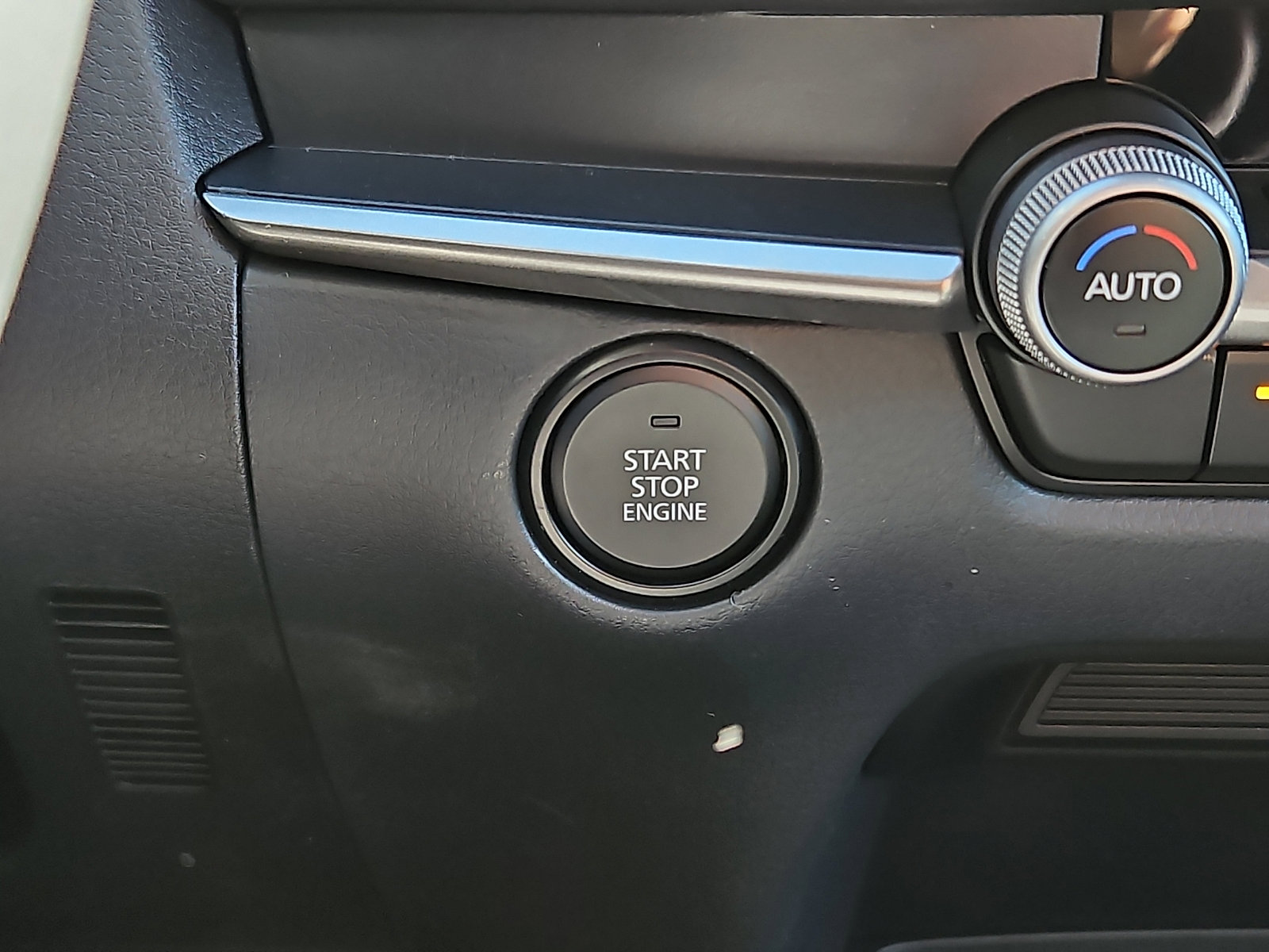 New 2026 MAZDA CX-30 AWD 2.5 S image 17