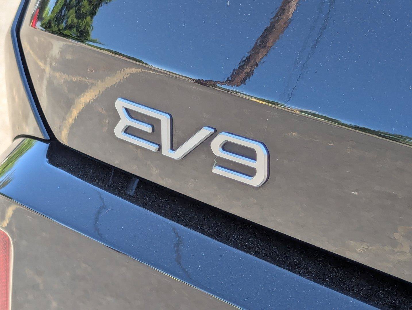 Used 2024 Kia EV9 GT-Line AWD/4WD image 43