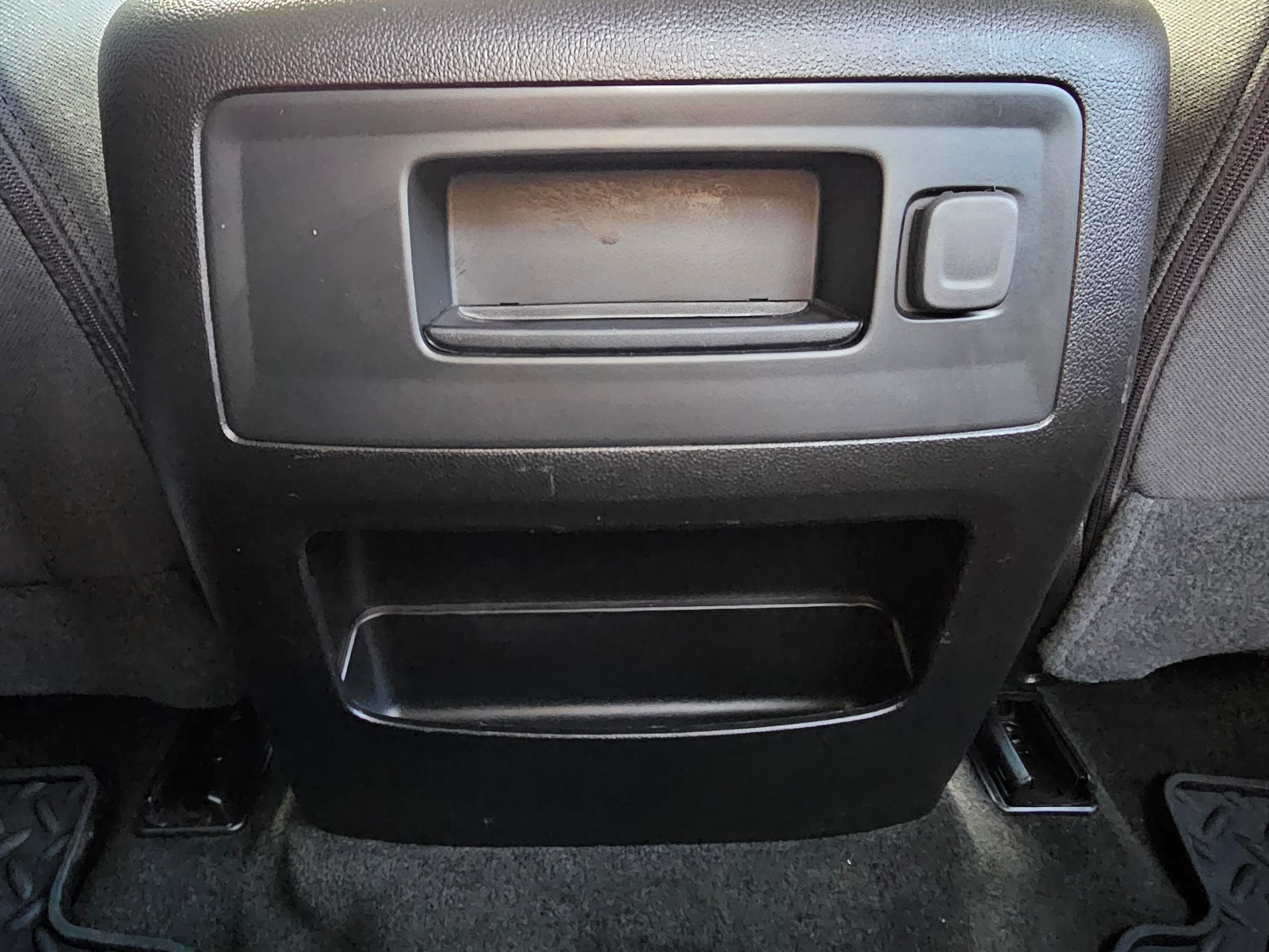 Used 2018 Chevrolet Silverado 1500 LT w/ All Star Edition image 26