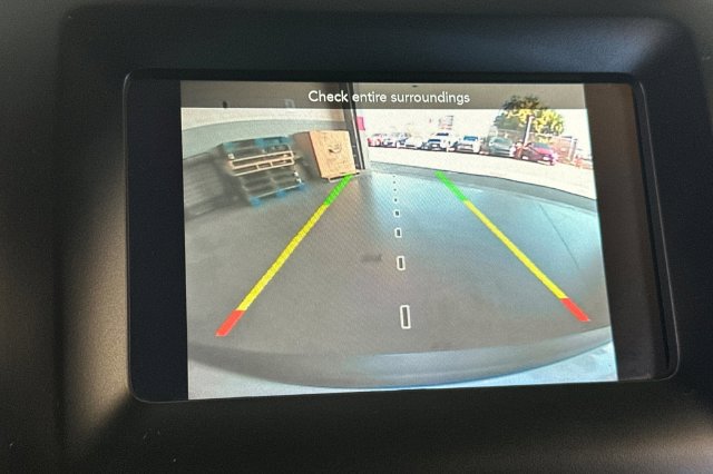 Used 2019 Jeep Cherokee Latitude w/ Popular Appearance Group FWD image 22