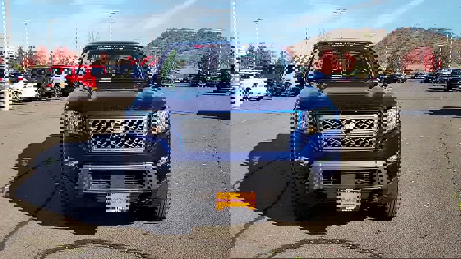 Used 2023 Nissan Frontier SV w/ SV Convenience Package image 3