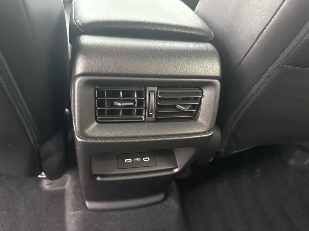 Used 2024 Honda CR-V EX-L image 23