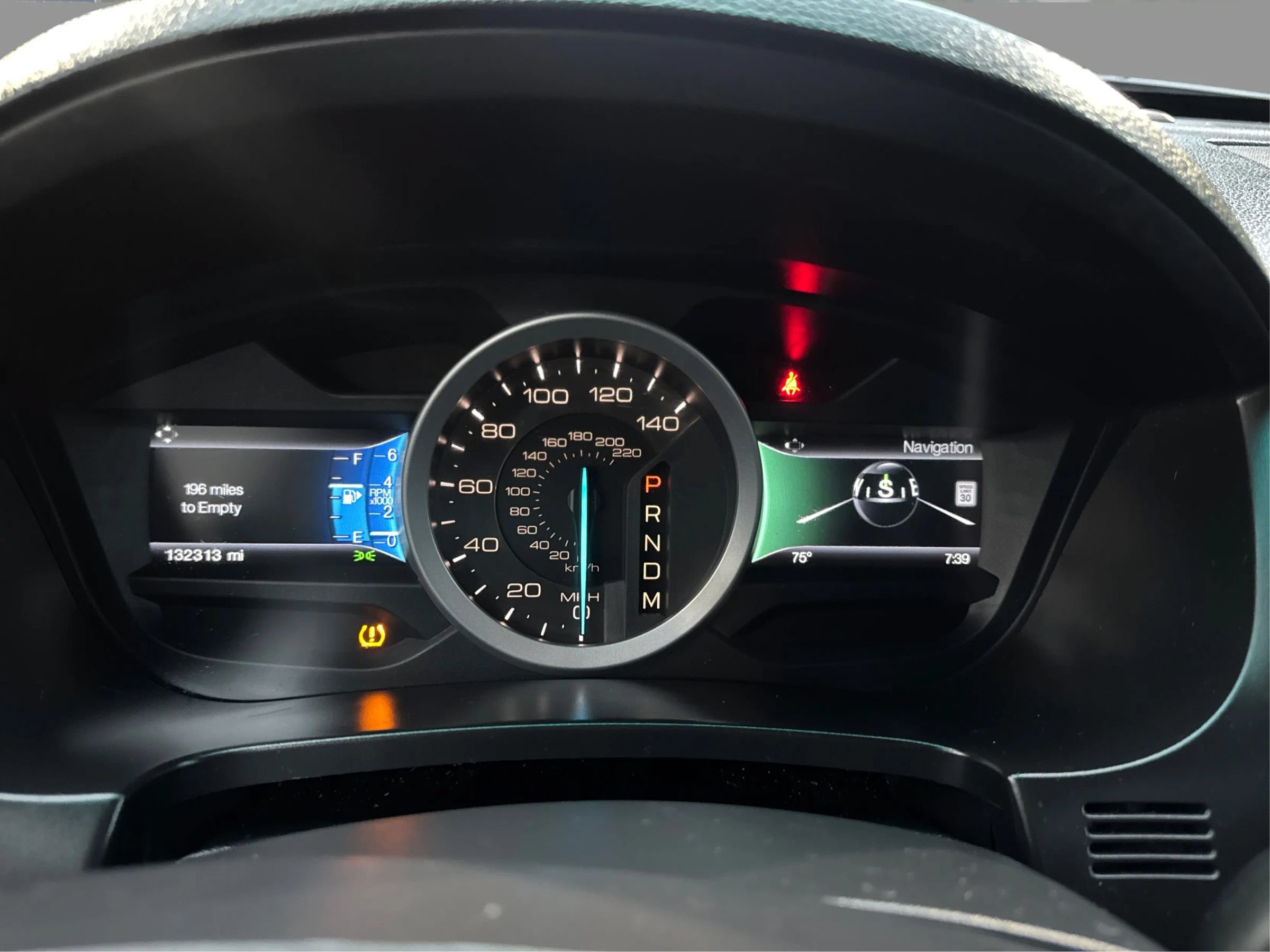 Used 2015 Ford Explorer XLT w/ Equipment Group 201A FWD image 19